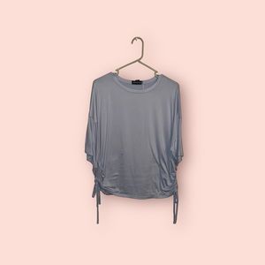 L light blue scrunched tee